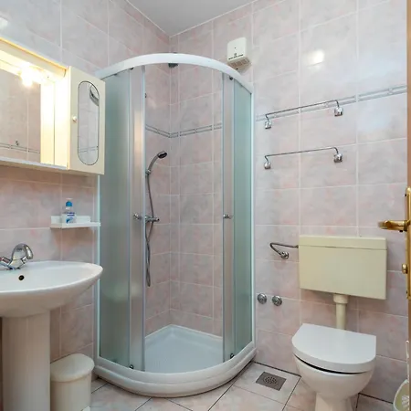 Apartament Jerkan 13 By Interhome