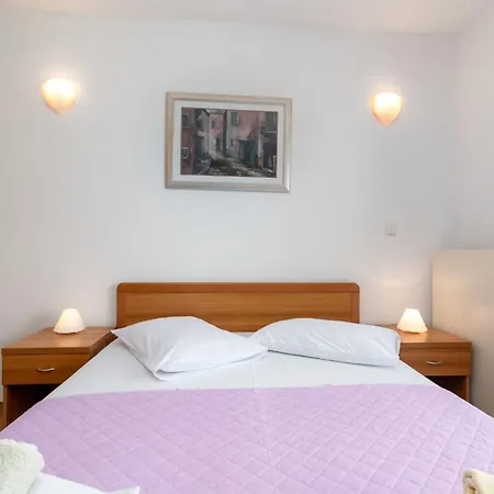 Apartment Studio 13 By Interhome Podstrana