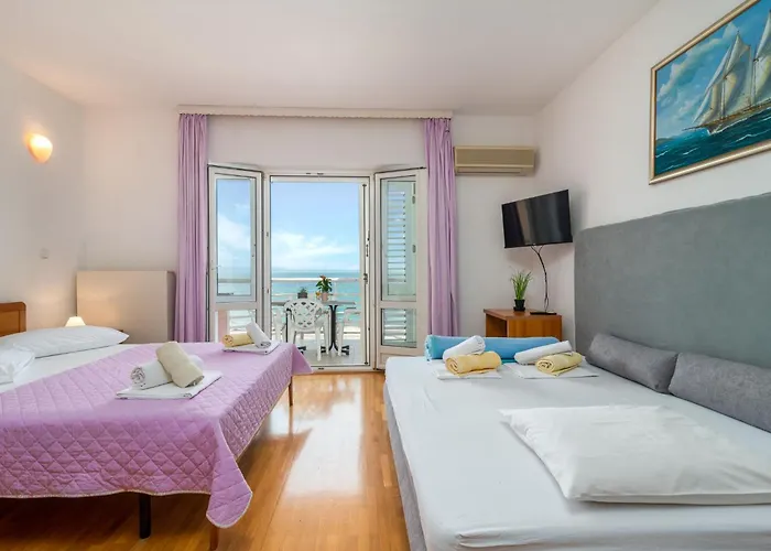 Jerkan 13 By Interhome *